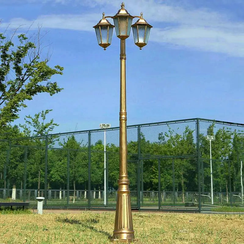 Lampadaire vintage extérieur