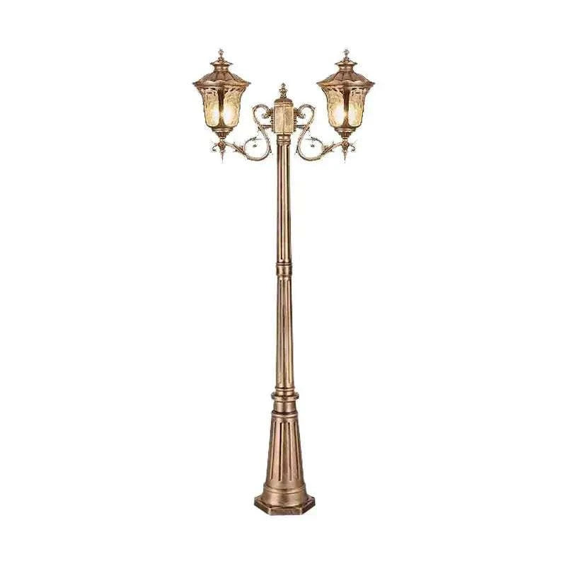 Lampadaire ancien extérieur