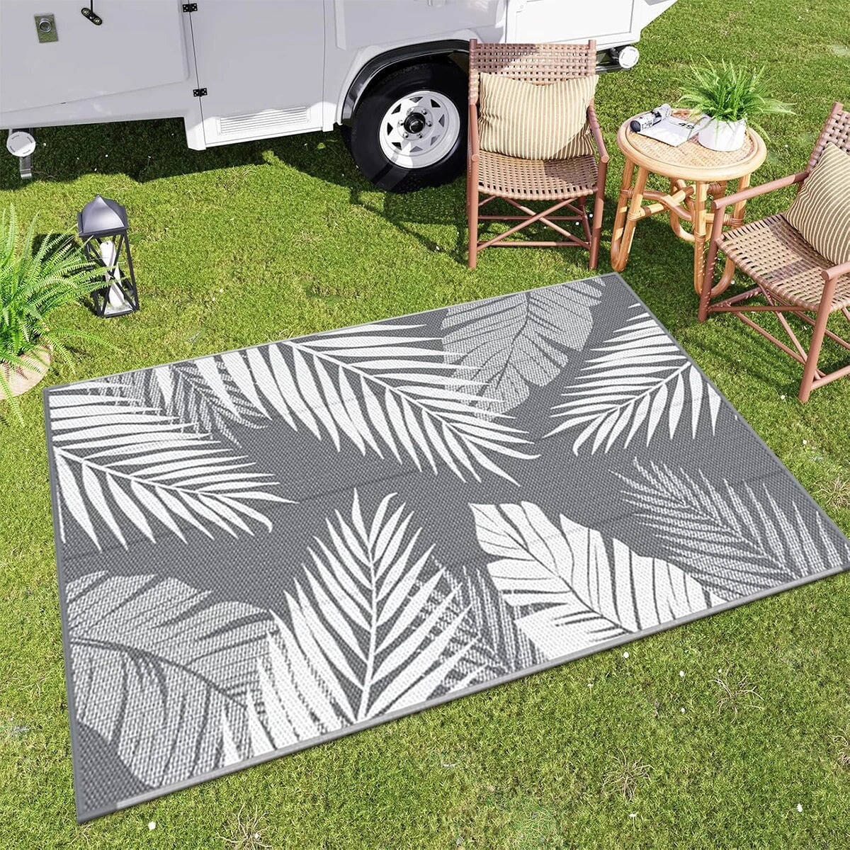 Tapis d'extérieur resistant a la pluie Jardin d'Orée 