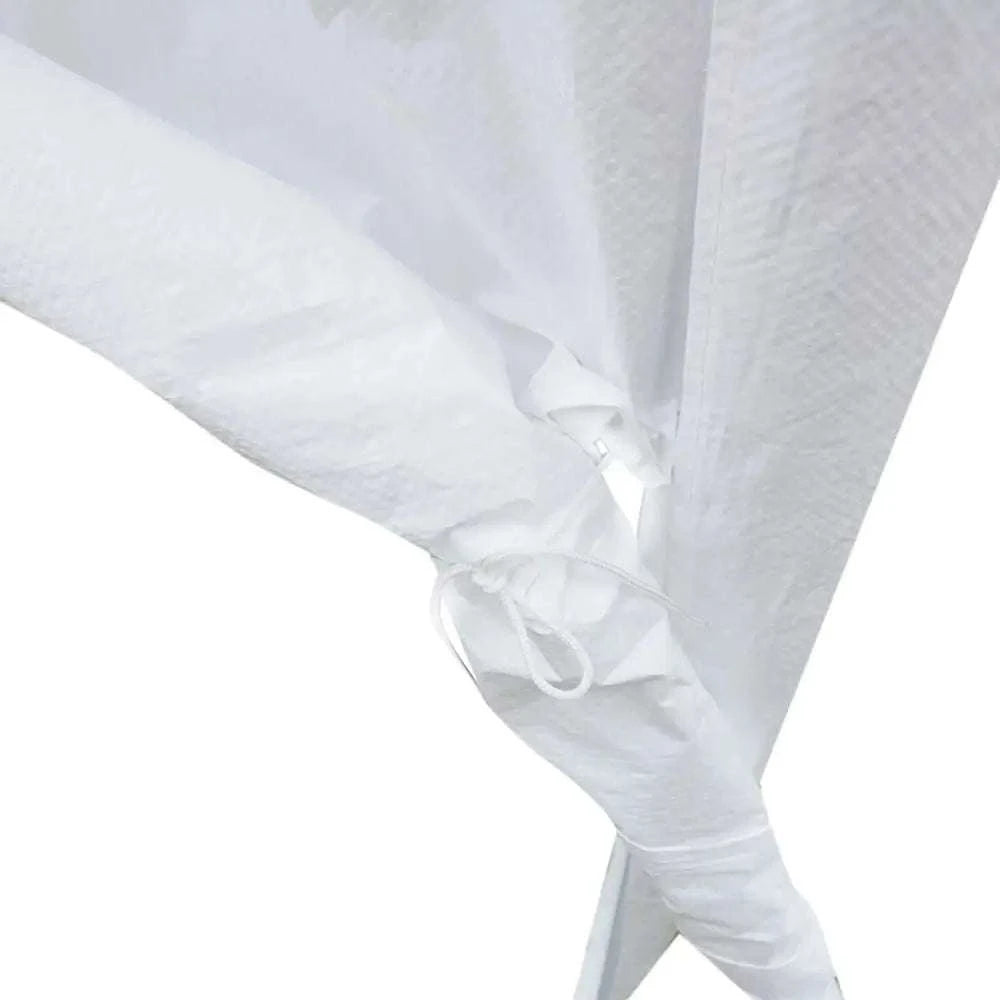 Tonnelle de jardin blanche